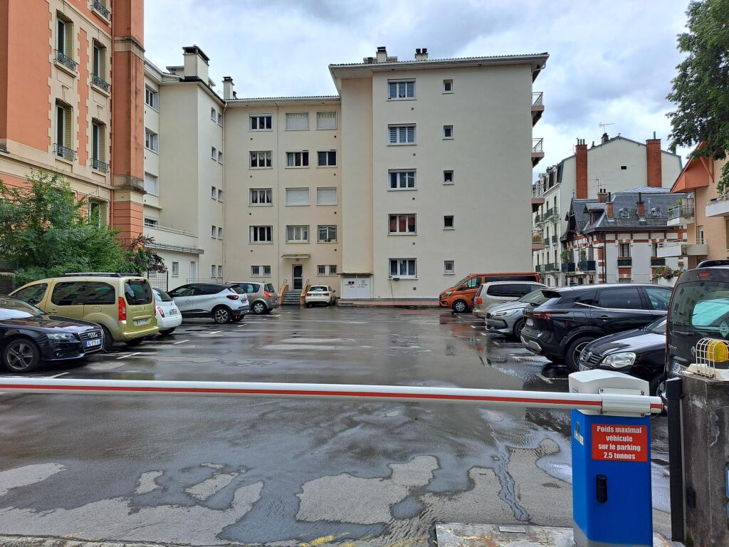 location appartement AIX LES BAINS