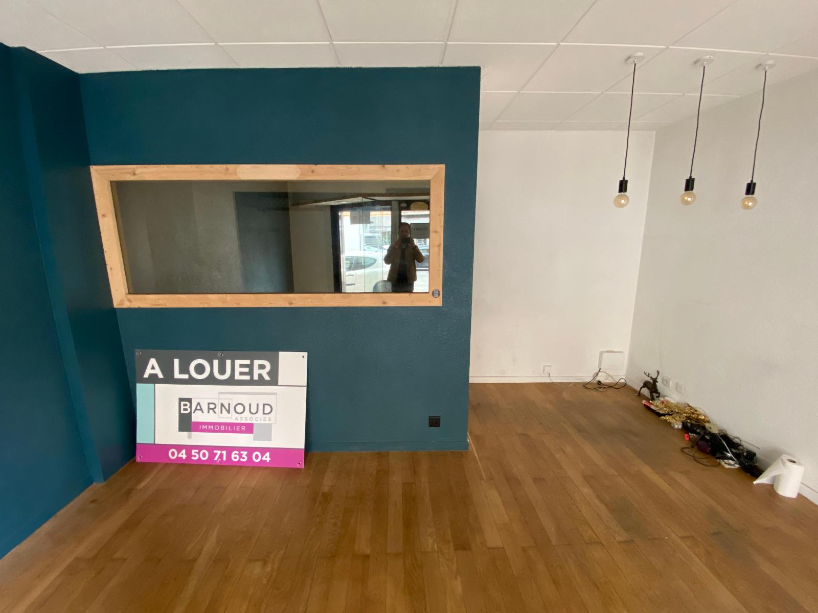 location local-commercial THONON LES BAINS