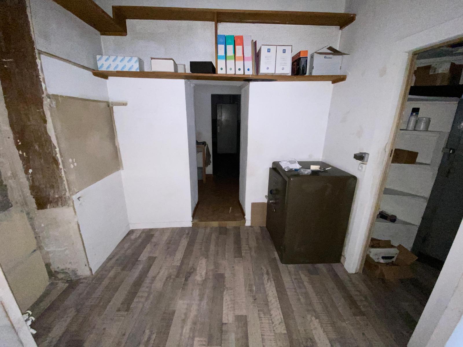 location local-commercial THONON LES BAINS