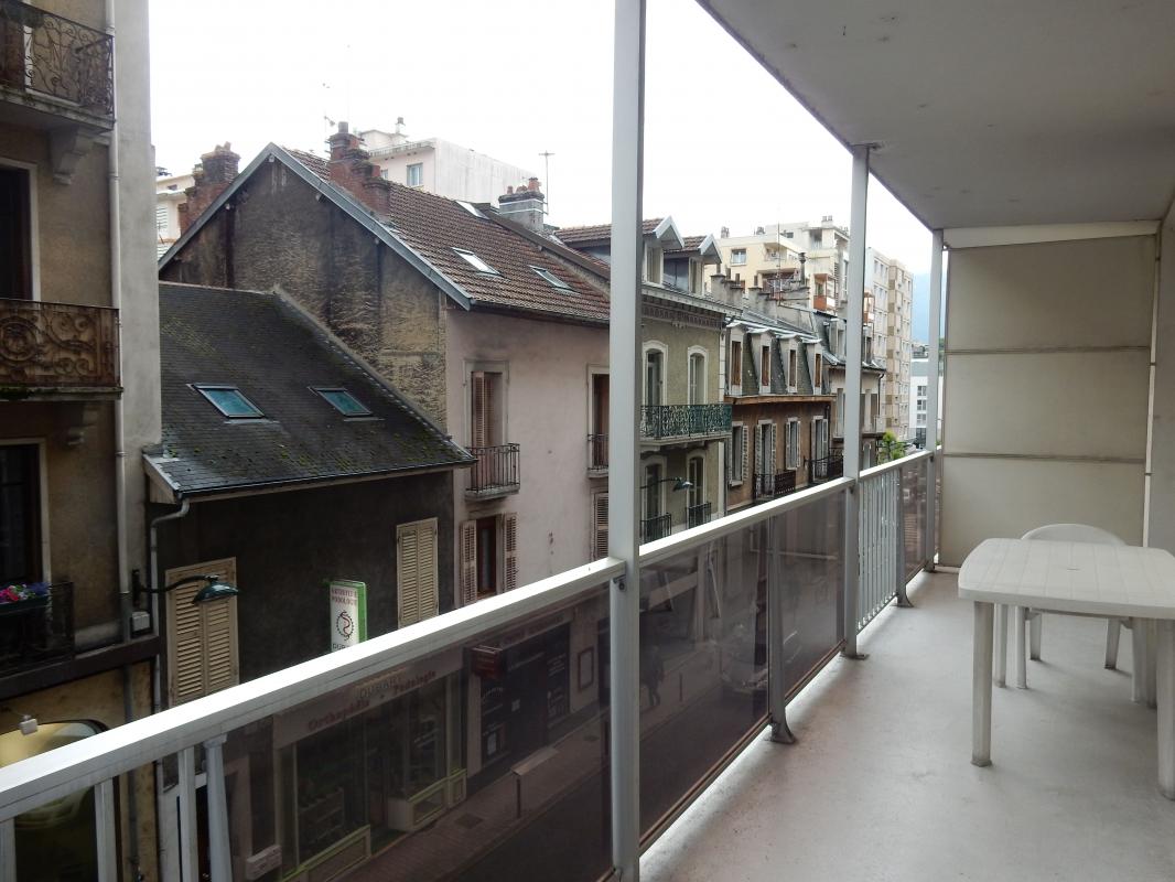 location appartement AIX LES BAINS