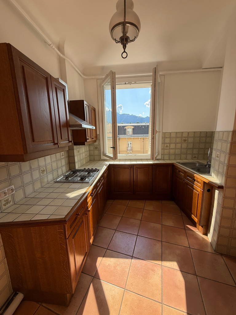 location appartement AIX LES BAINS
