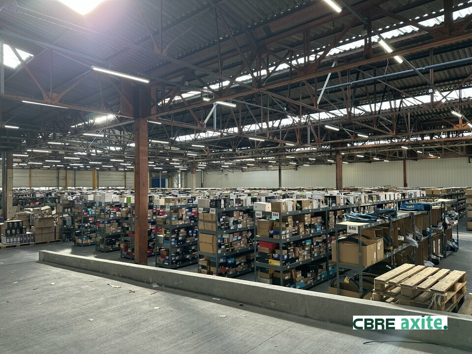 Local industriel  - 3855 m² MONTMELIAN
