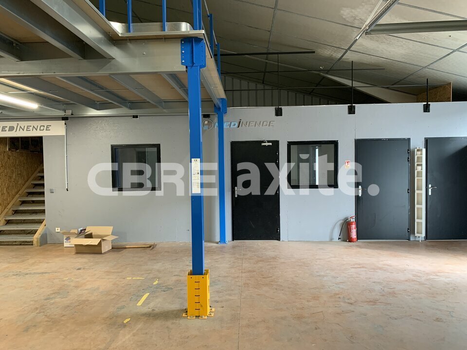 location local-industriel ALBY SUR CHERAN