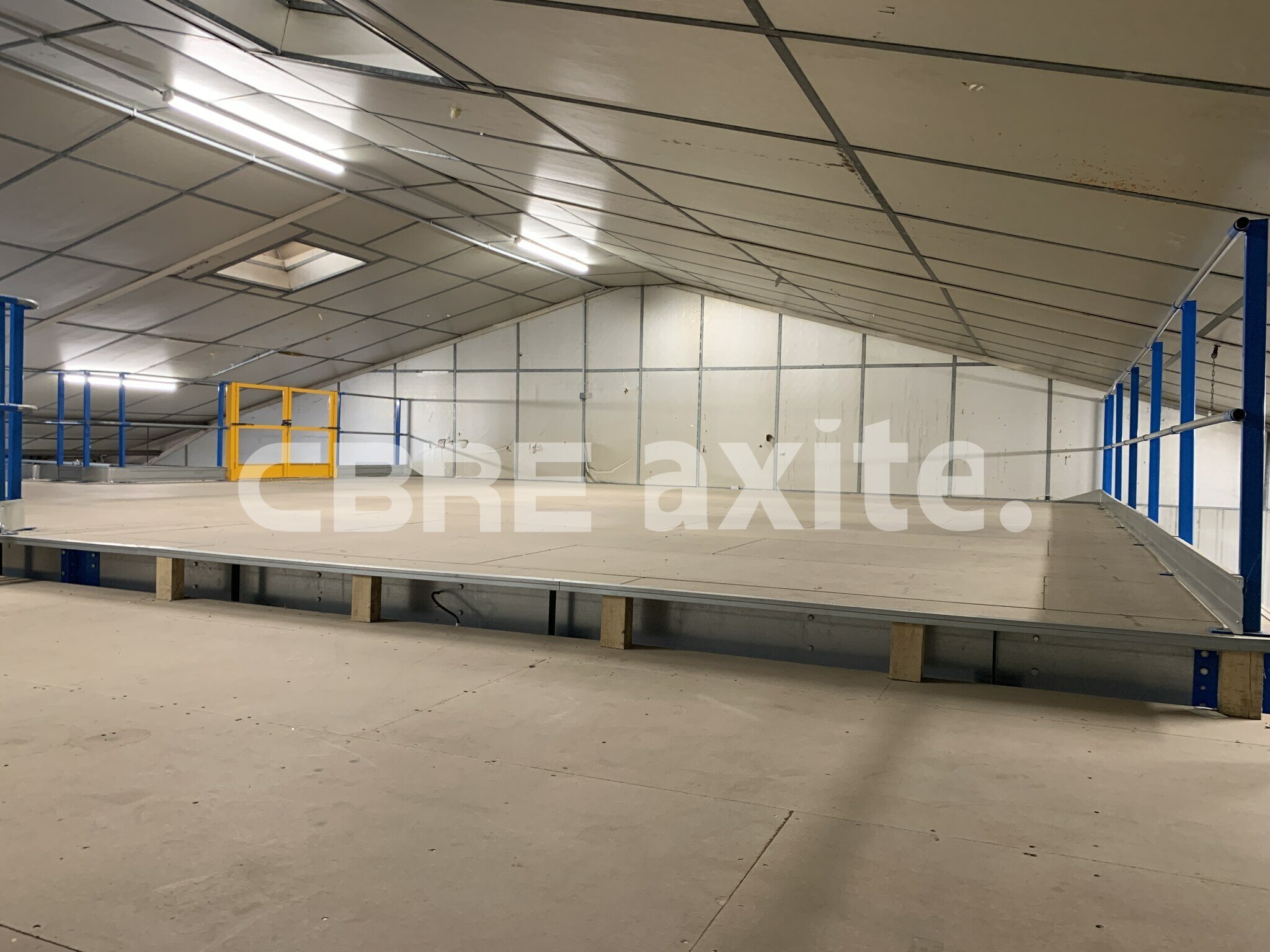 location local-industriel ALBY SUR CHERAN