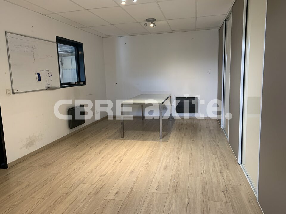 location local-industriel ALBY SUR CHERAN