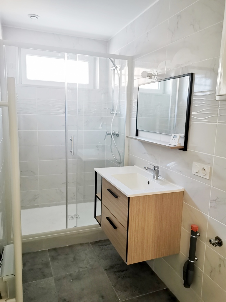location appartement BOURDEAU