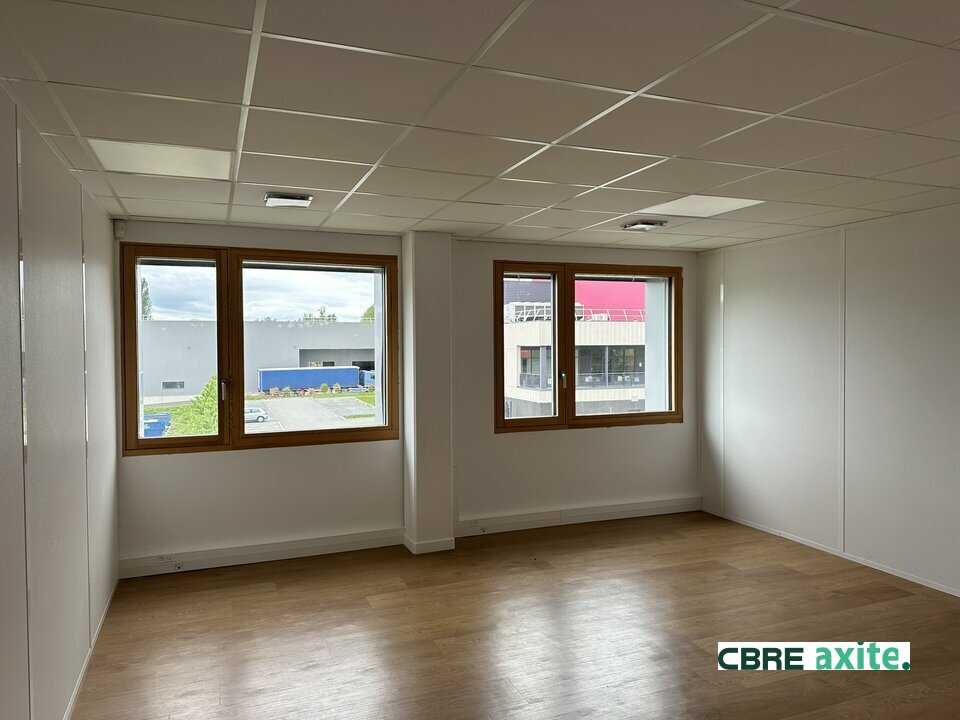 location local-professionnel MERY