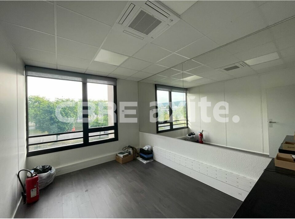 location local-professionnel EPAGNY METZ TESSY