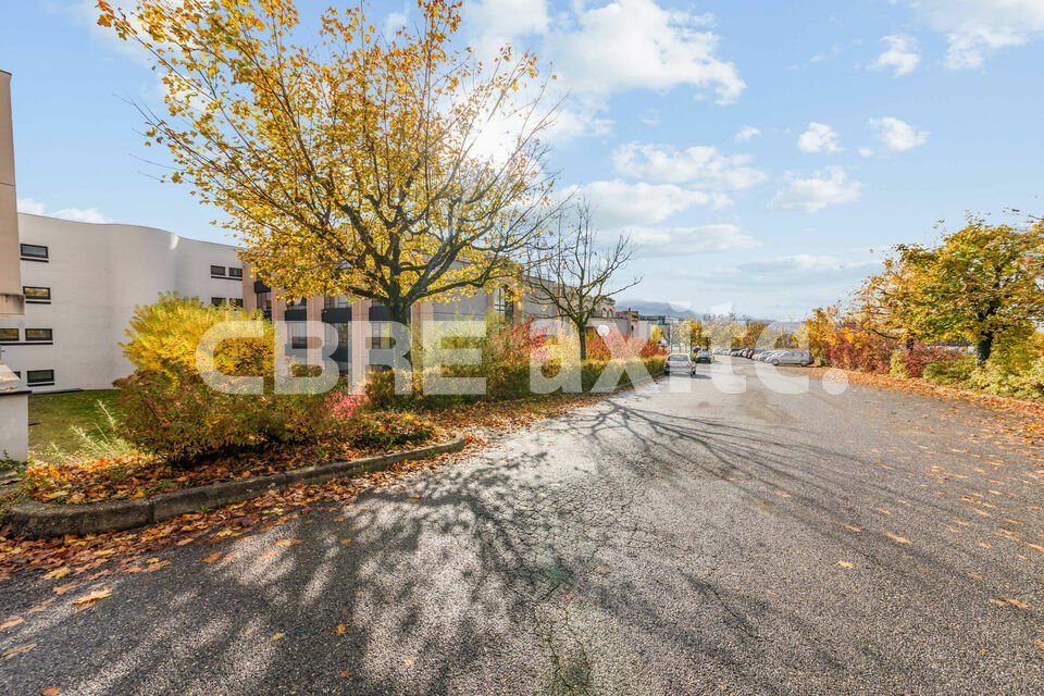location local-professionnel EPAGNY METZ TESSY