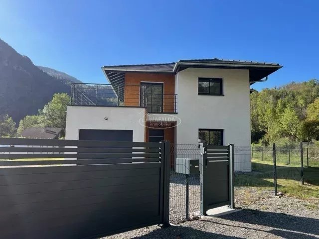 Maison 5 pièces - 113 m² MAGLAND