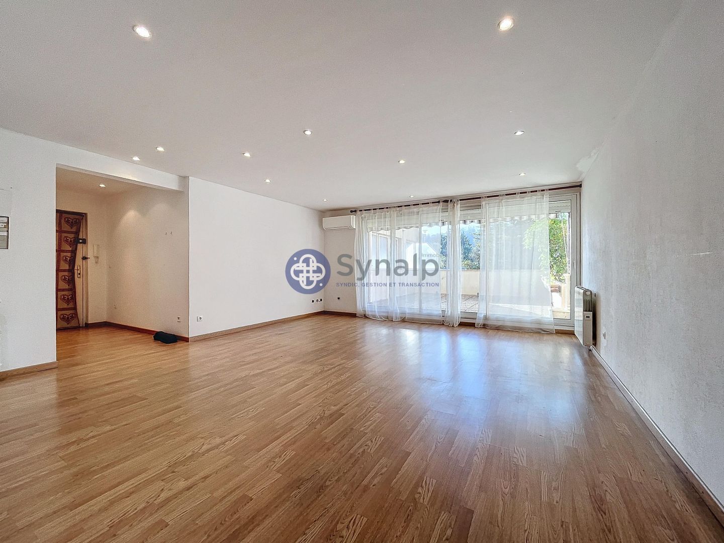 Appartement 4 pièces - 85 m² 