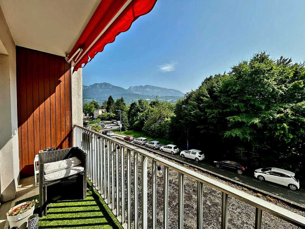location appartement LA ROCHE SUR FORON