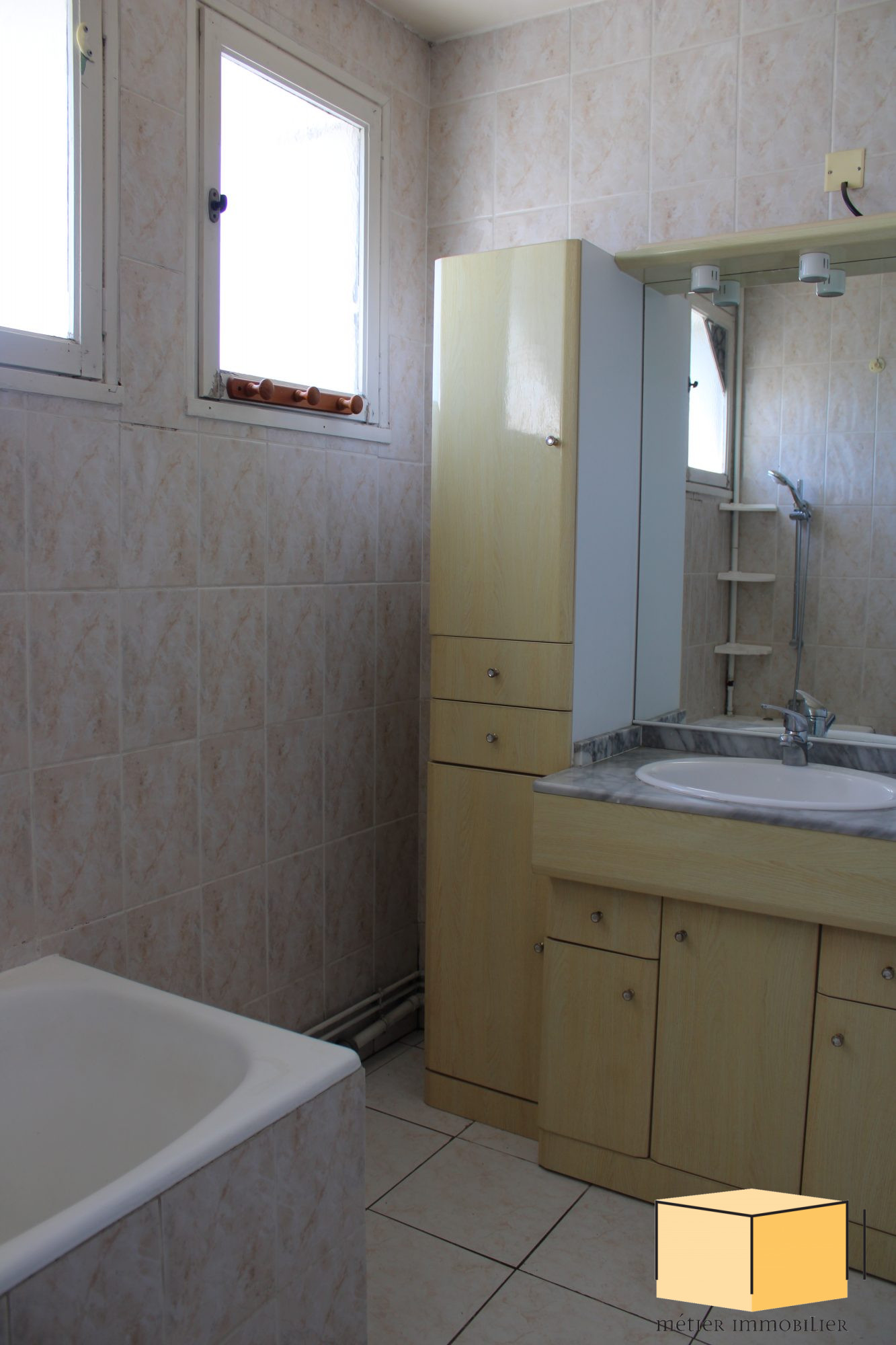 location appartement BELLEY