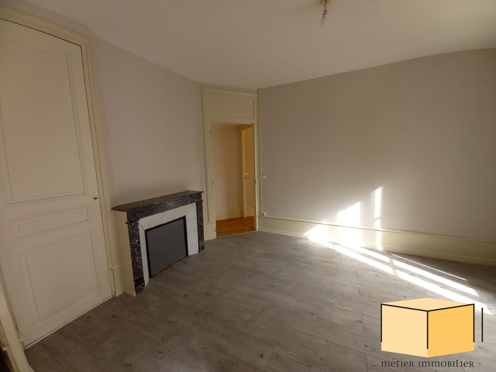location appartement BELLEY