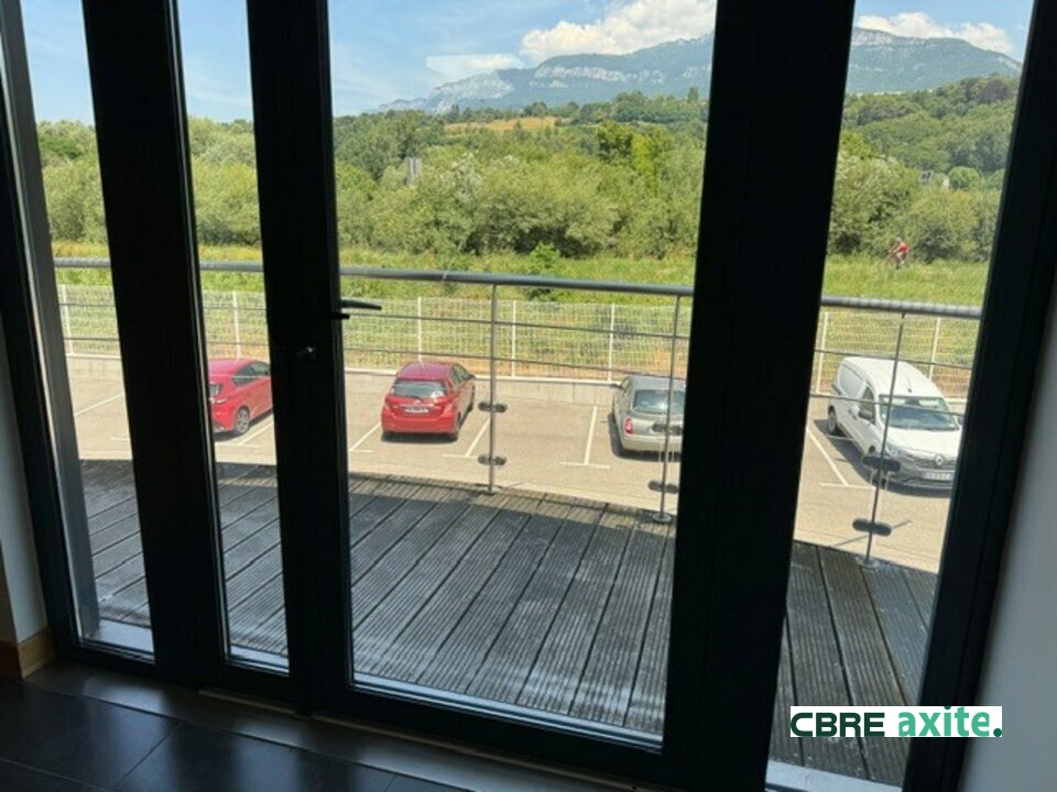 location local-professionnel CHAMBERY