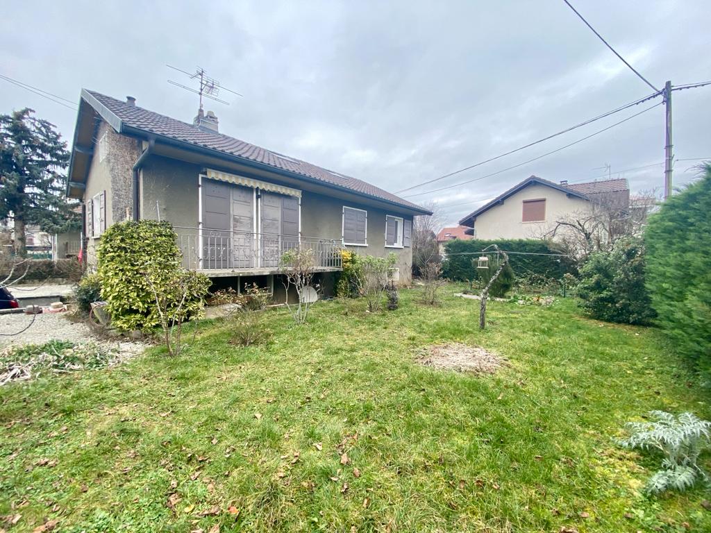 Maison 6 pièces - 83 m² 