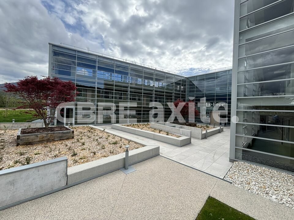 Bureau  - 582 m² ARGONAY