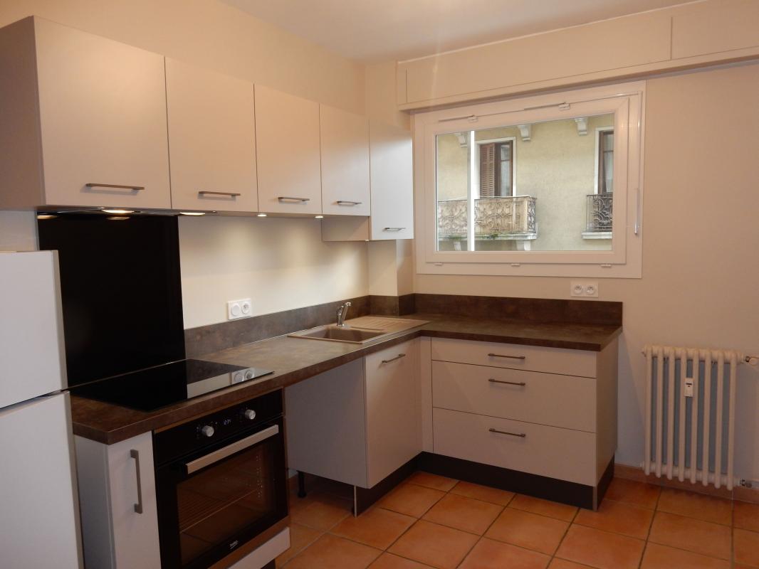Appartement 2 pièces - 51 m² AIX LES BAINS