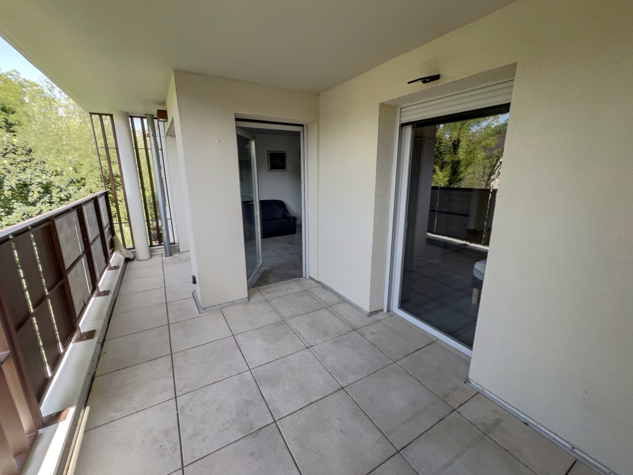 location appartement YENNE