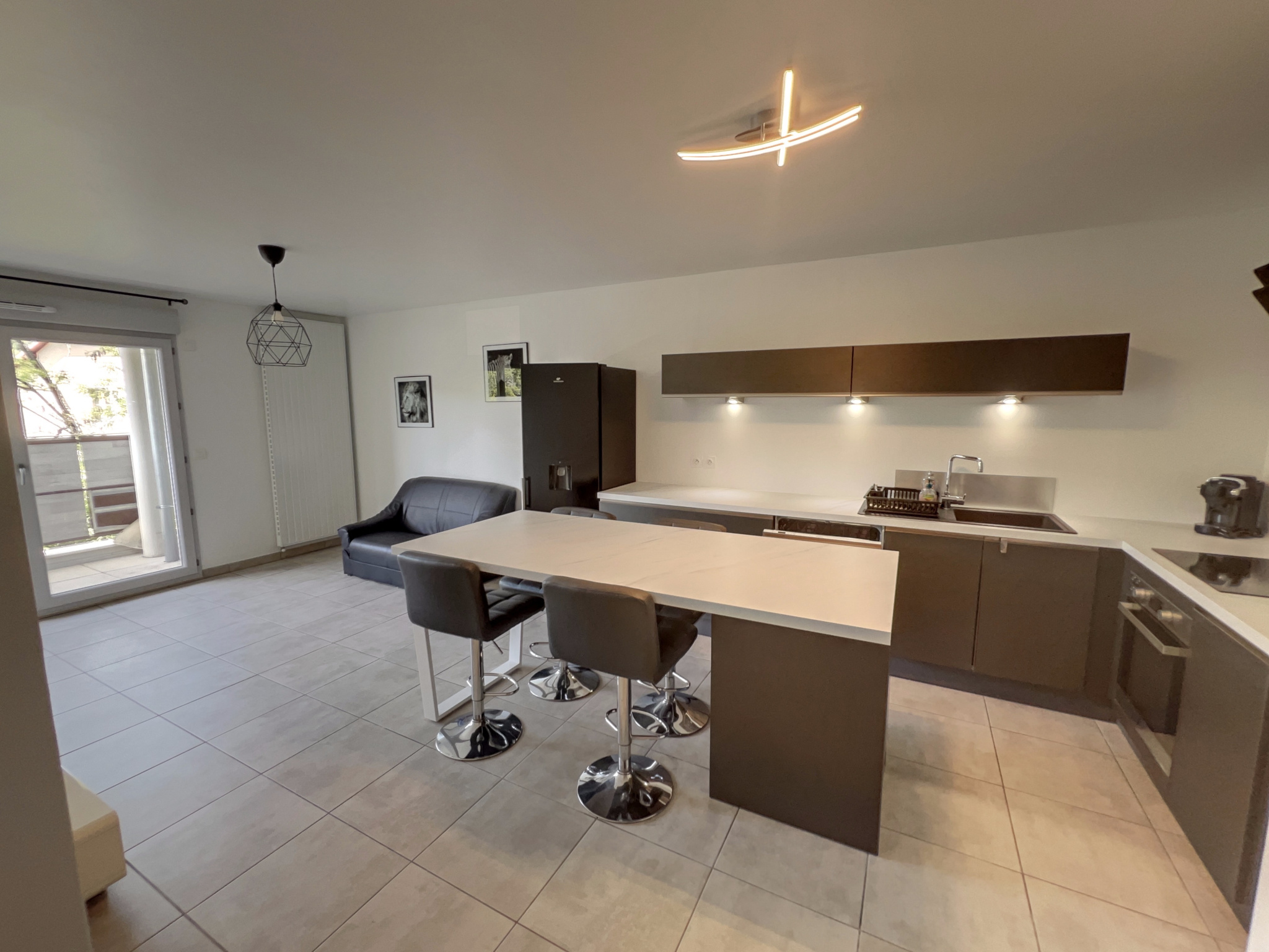 location appartement YENNE