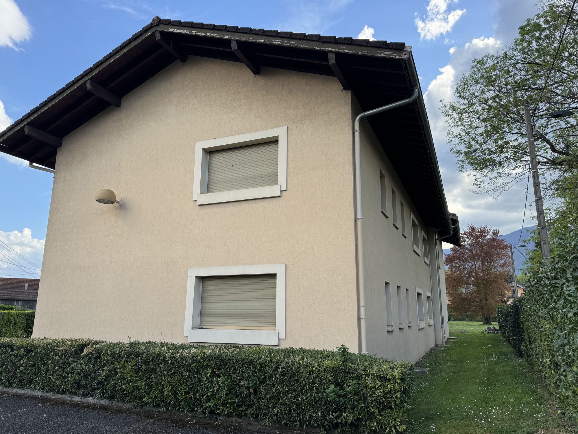vente local-professionnel AIX LES BAINS