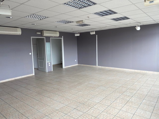 location local-commercial MONTREVEL EN BRESSE