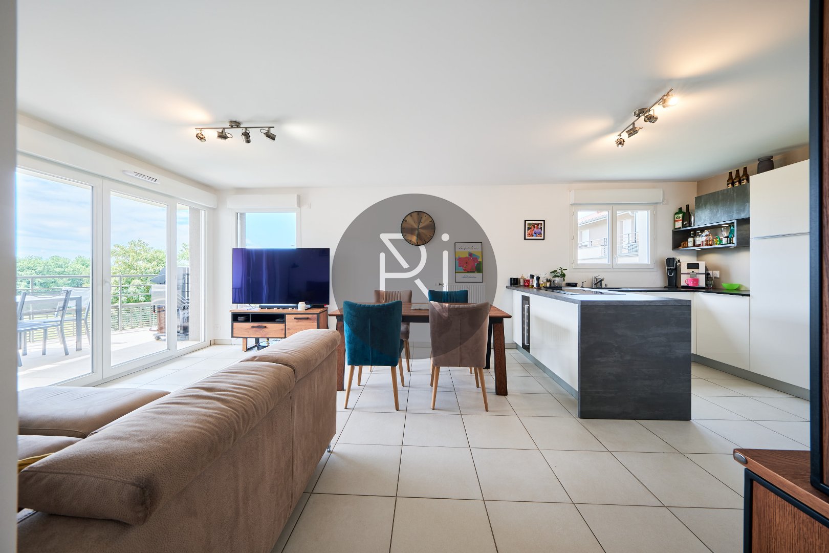 vente appartement VILLY LE PELLOUX