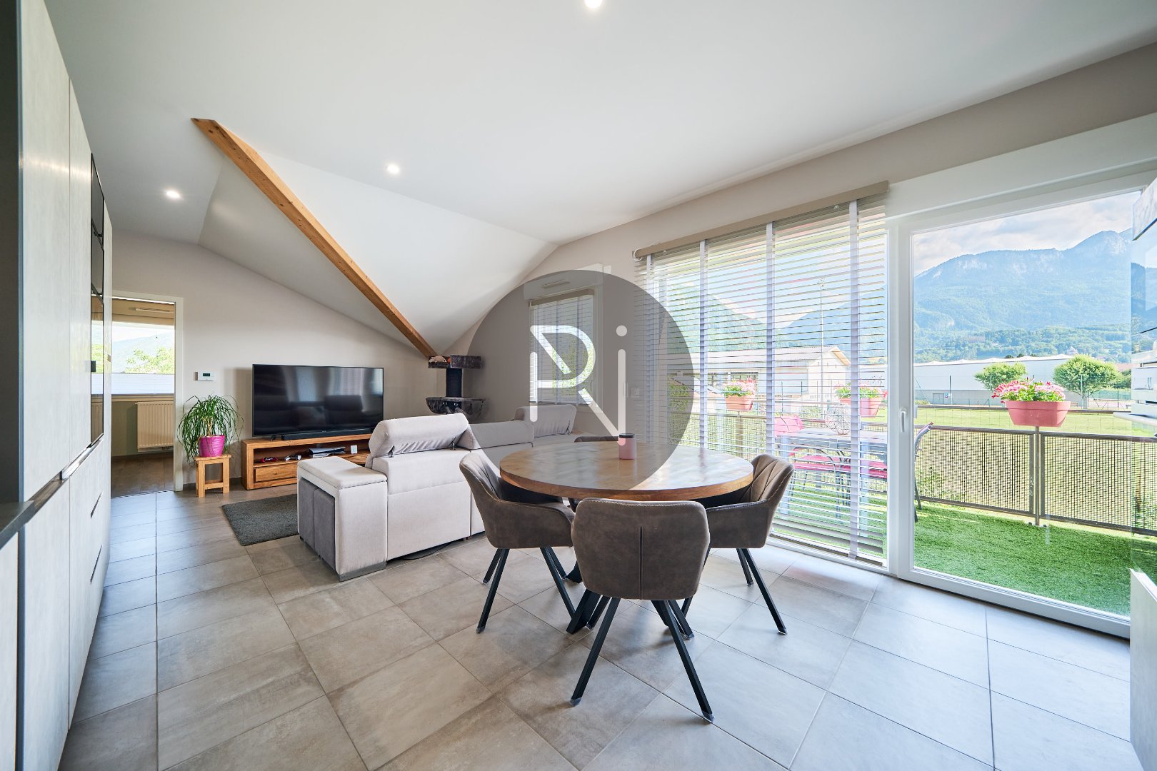 vente appartement ST PIERRE EN FAUCIGNY