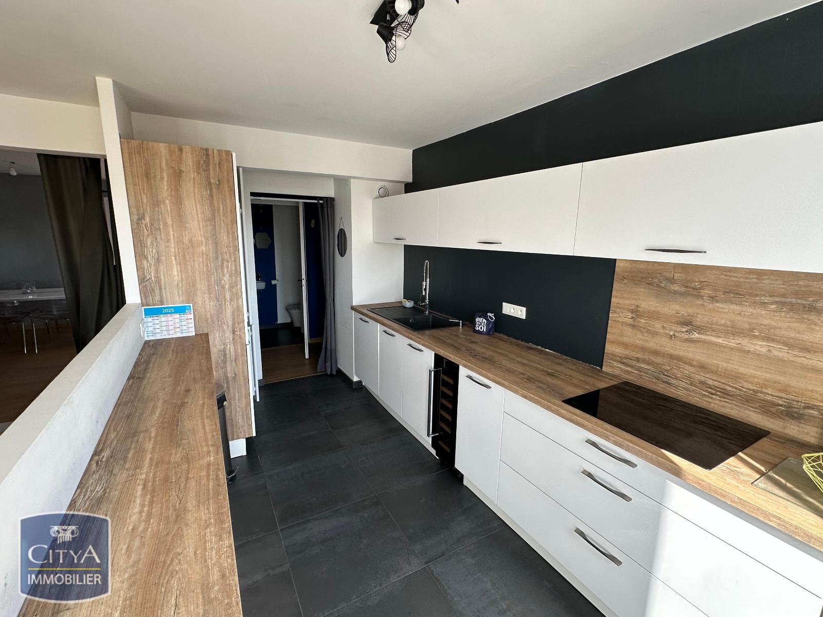 Appartement 3 pièces - 77 m² BOURG EN BRESSE