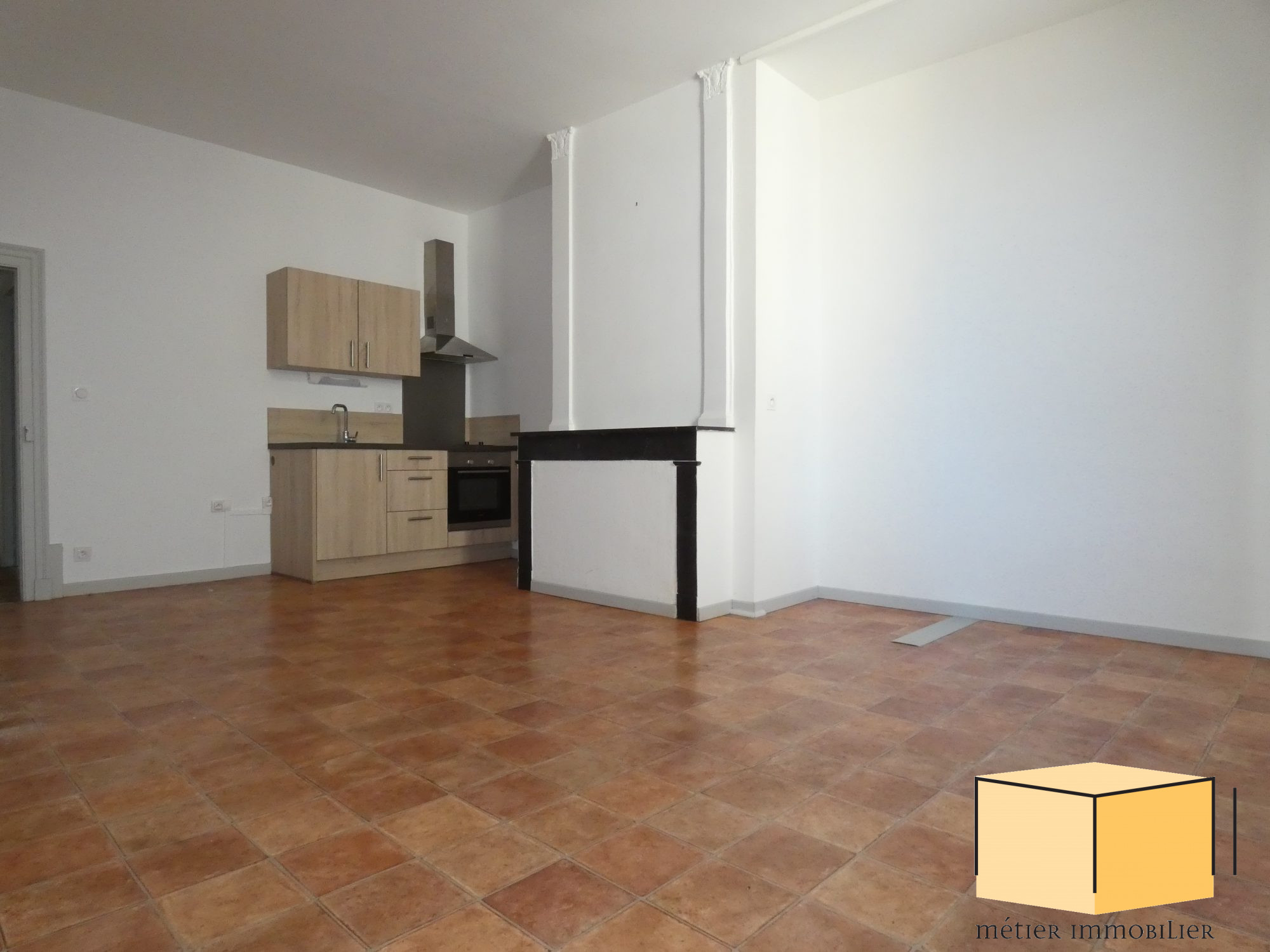 vente immeuble BELLEY