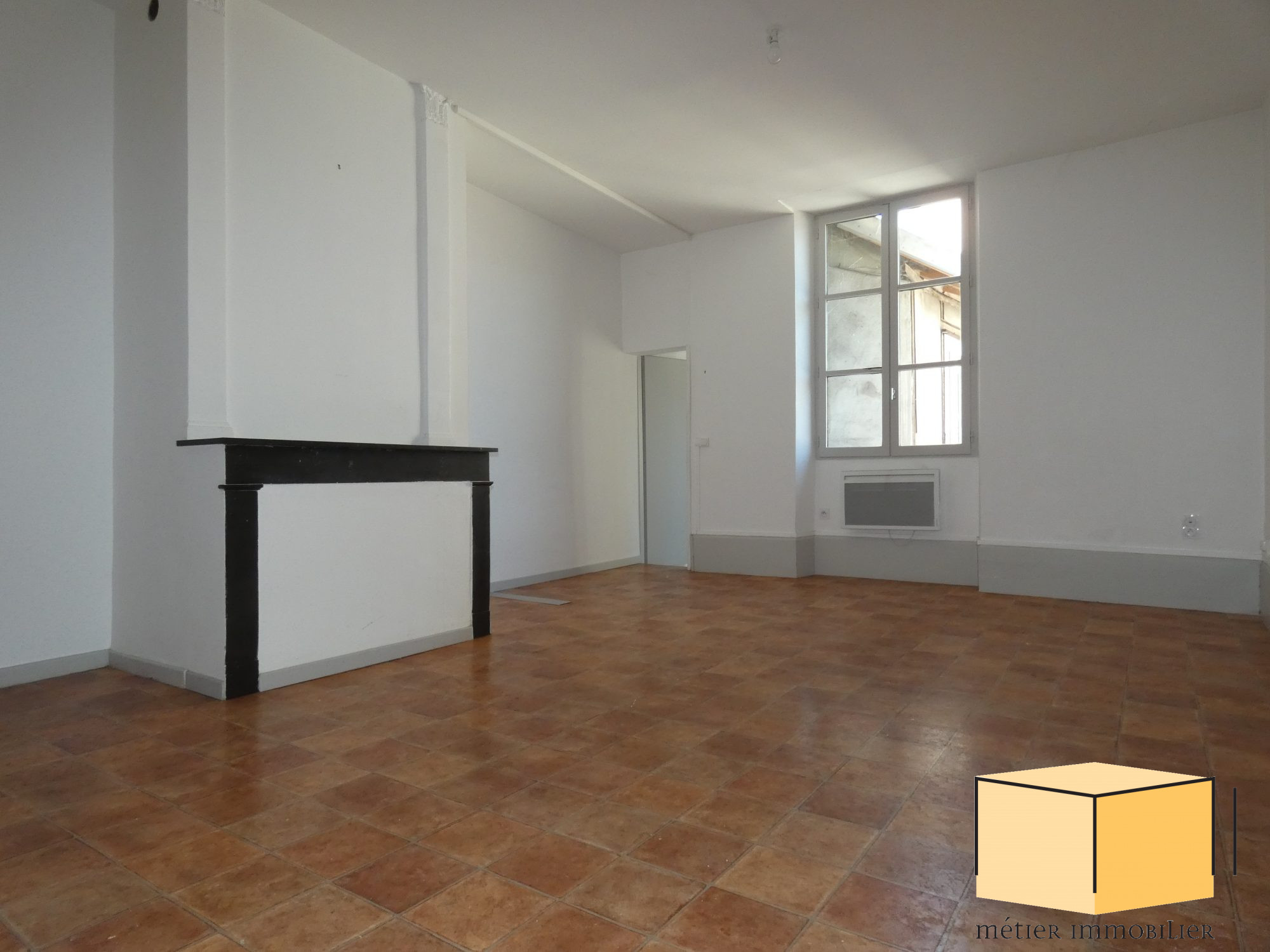 vente immeuble BELLEY