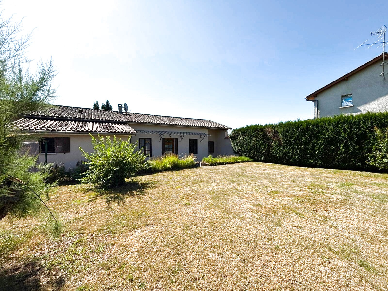 vente maison ST JEAN SUR VEYLE