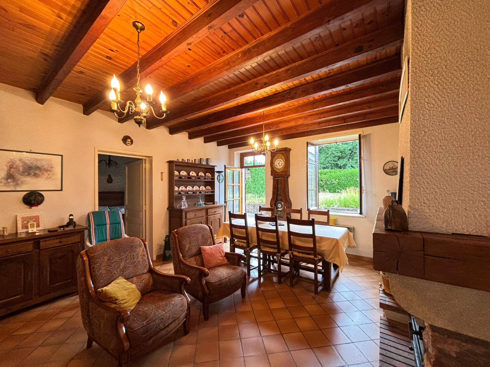 vente maison ST JEAN SUR VEYLE