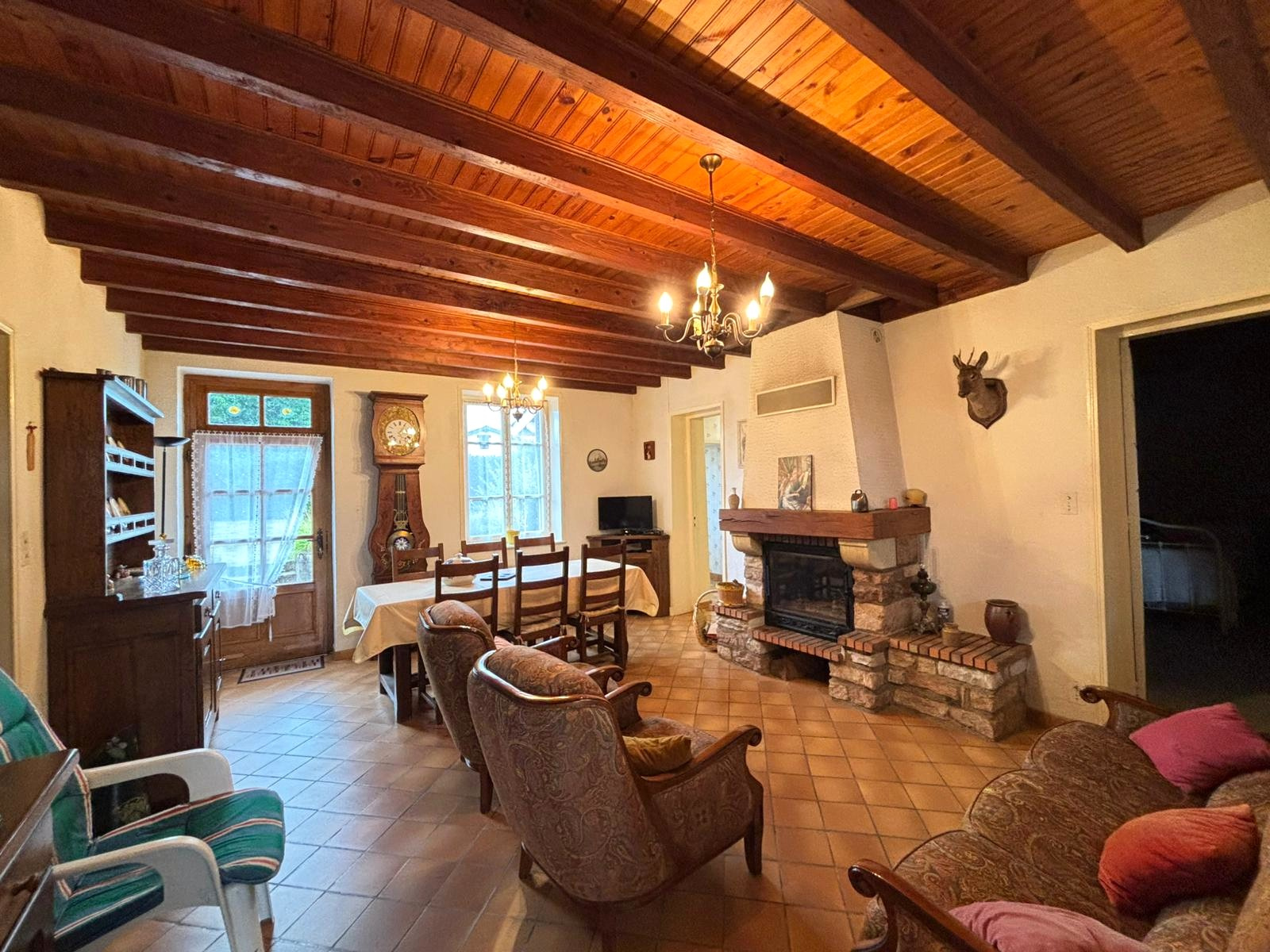 vente maison ST JEAN SUR VEYLE