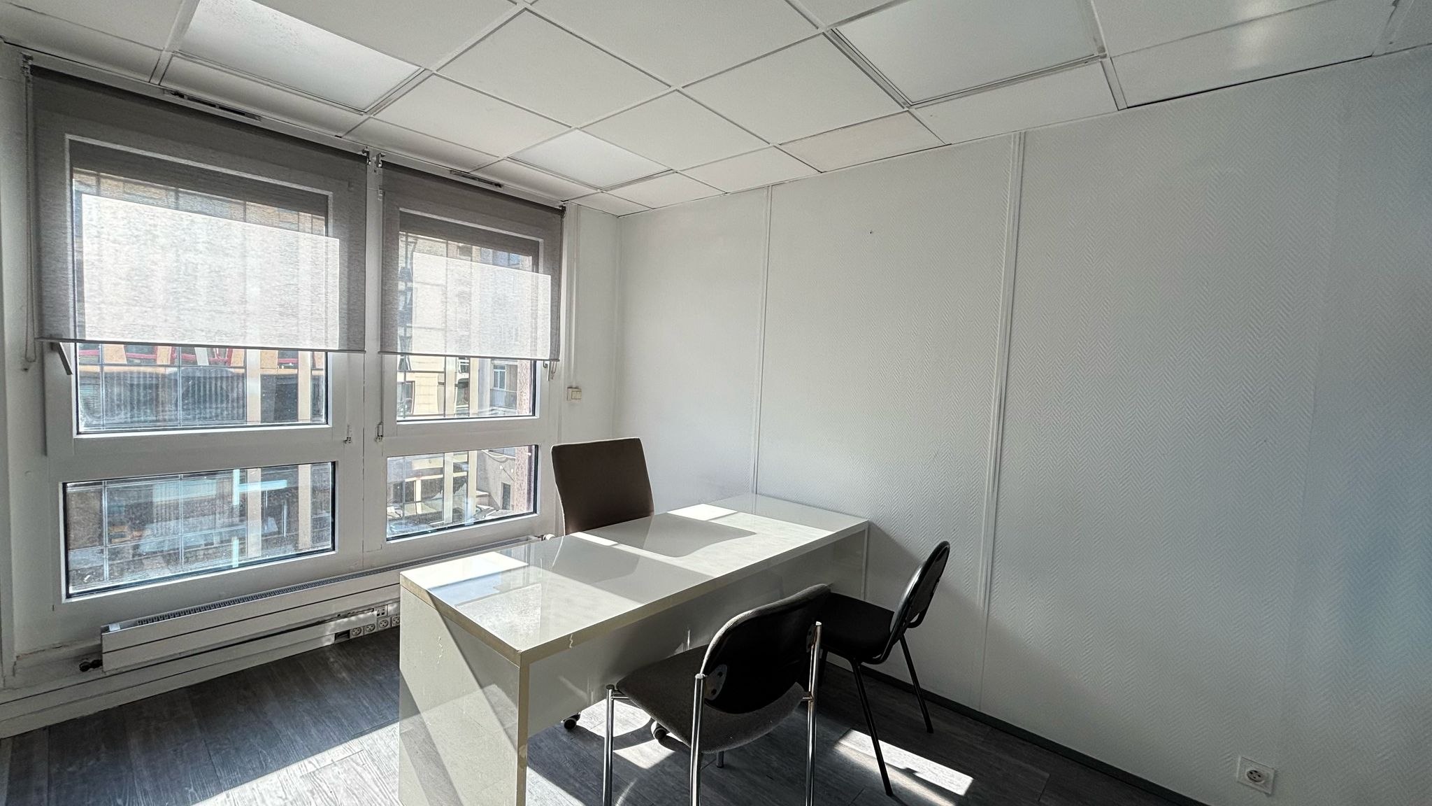 location local-commercial 