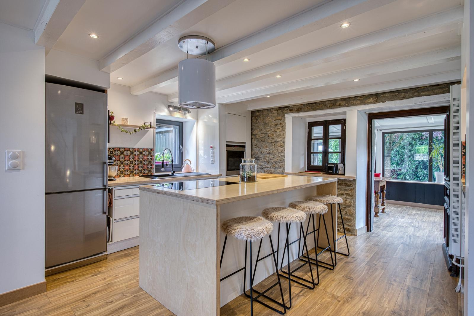 vente maison PERS JUSSY