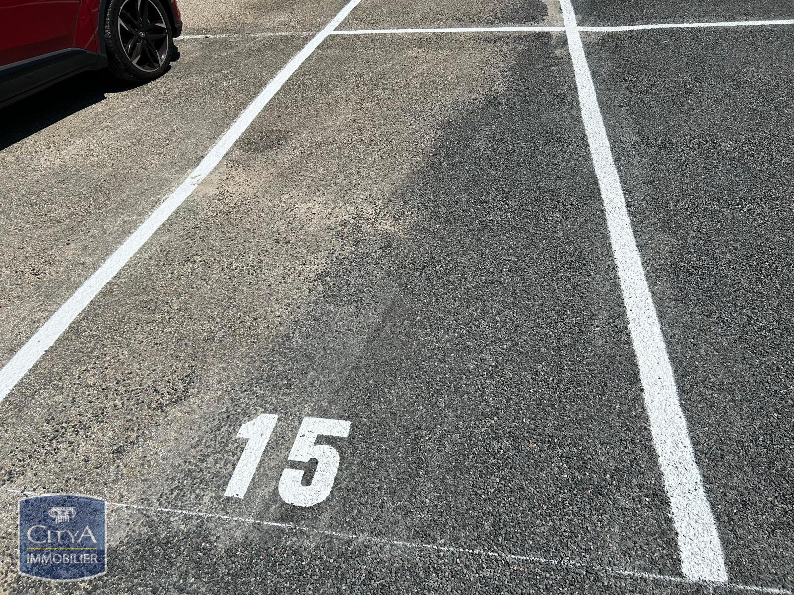 location parking BOURG EN BRESSE