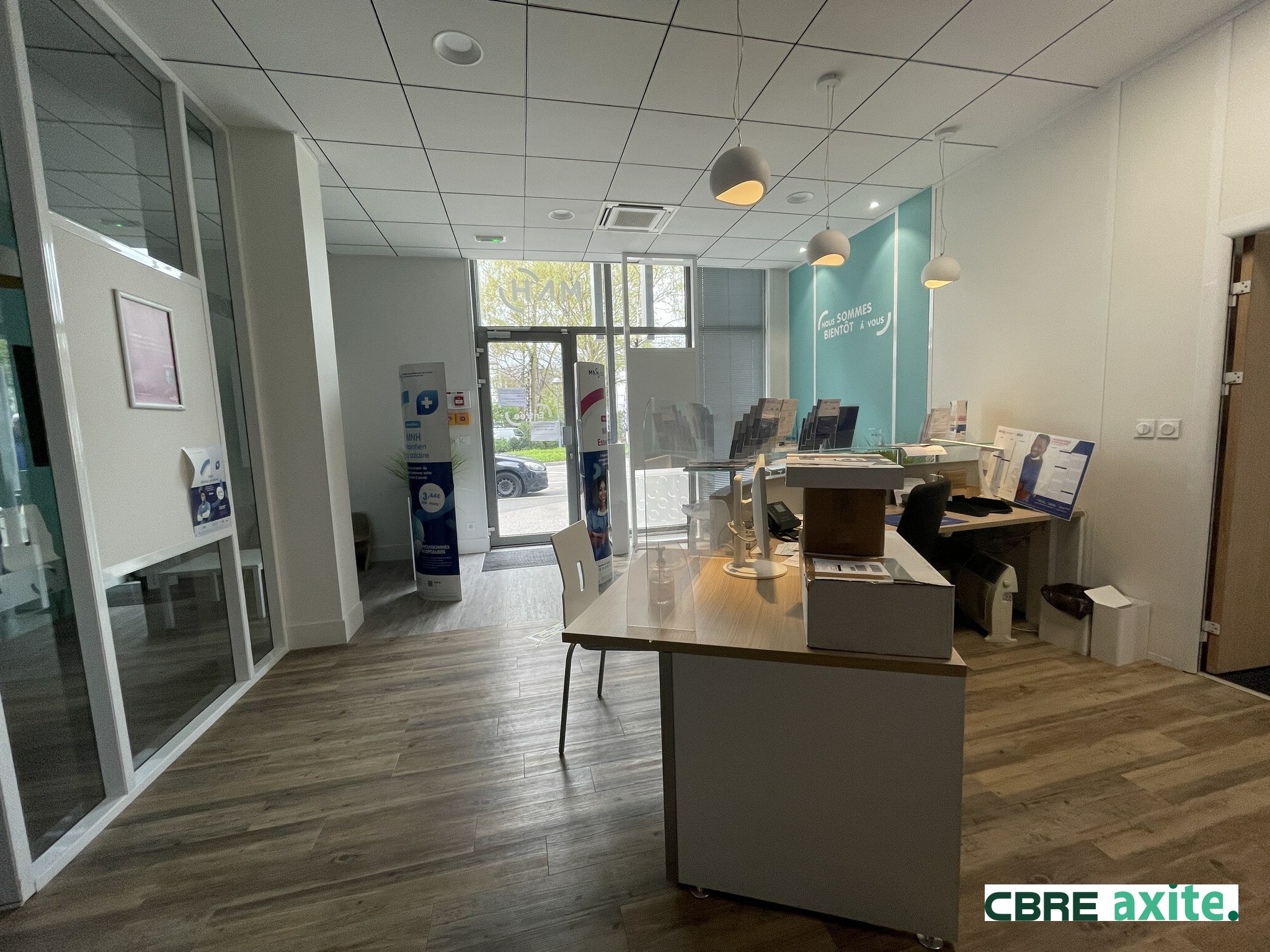 location local-commercial CHAMBERY