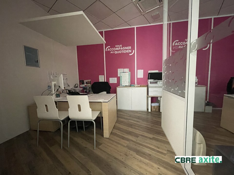 location local-commercial CHAMBERY