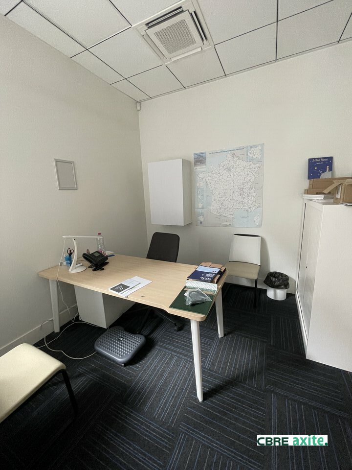 location local-commercial CHAMBERY