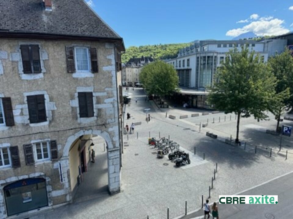 location local-professionnel CHAMBERY