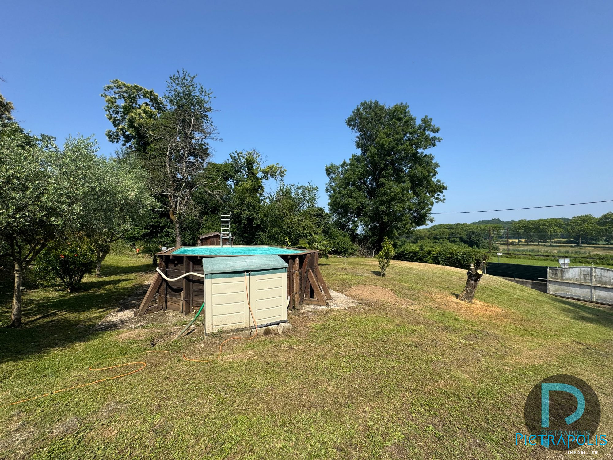 vente terrain MEXIMIEUX