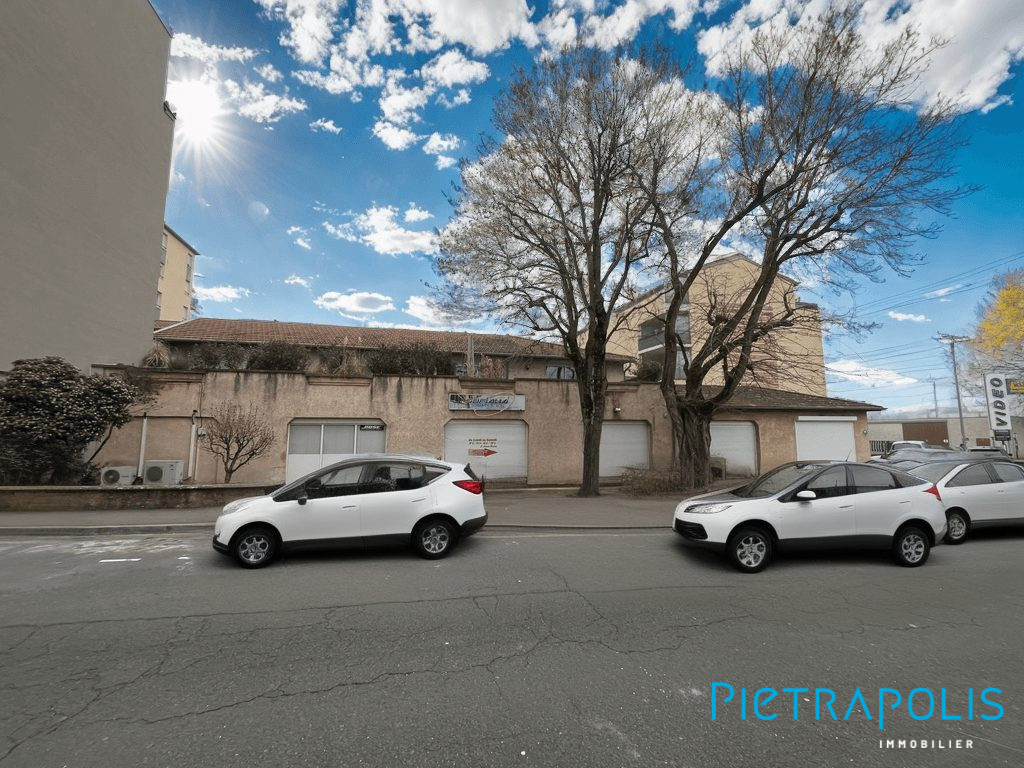 location local-commercial VILLEFRANCHE SUR SAONE
