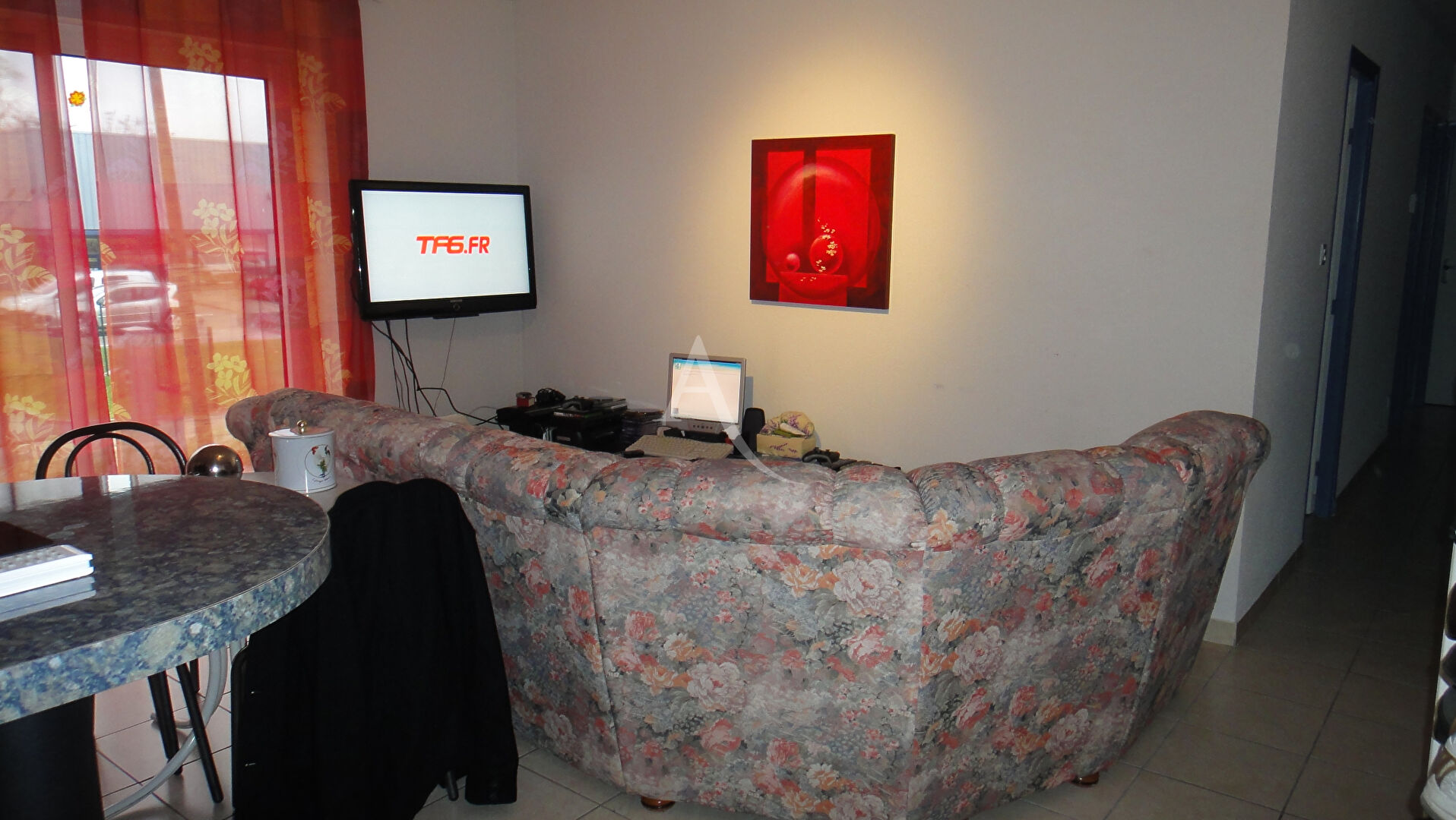 location local-commercial 