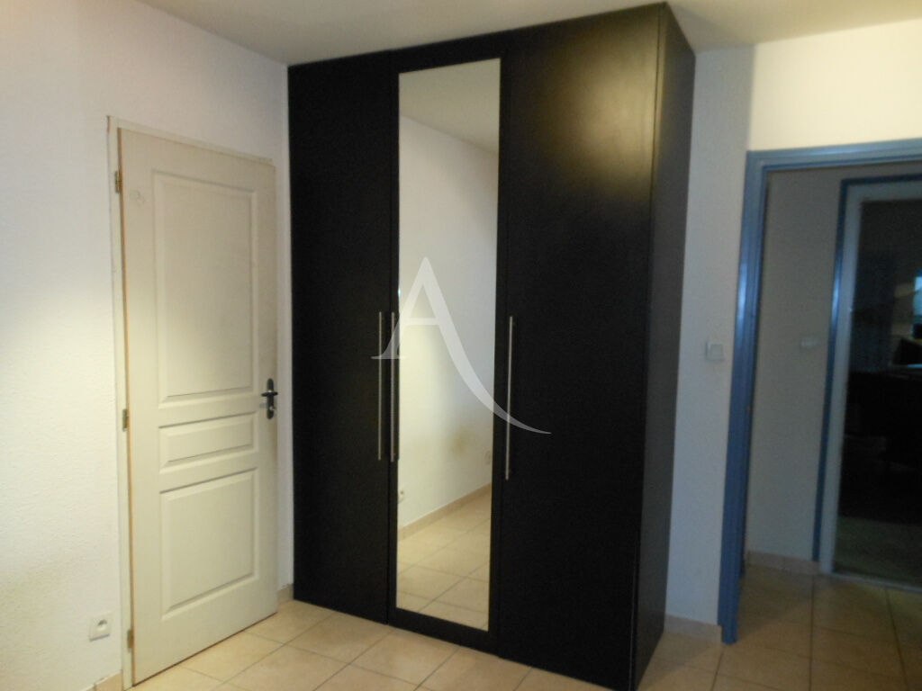 location local-commercial 