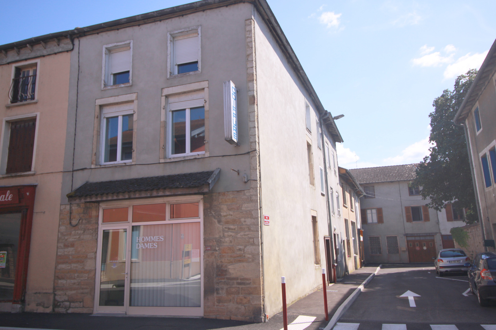location appartement ST JULIEN SUR REYSSOUZE