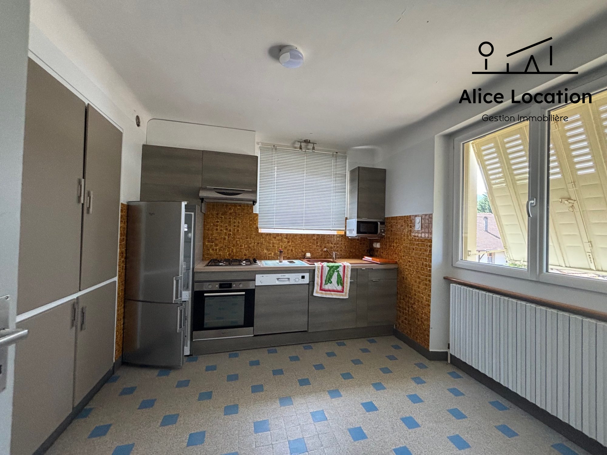 location maison PERRIGNIER