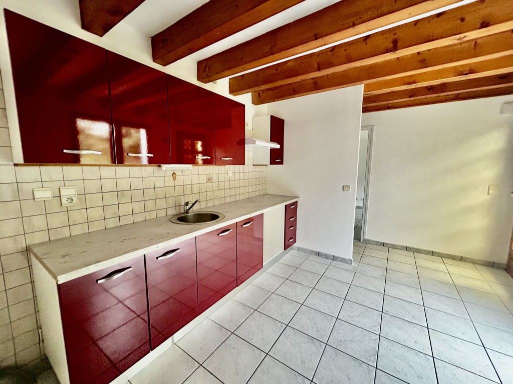location appartement ST JEOIRE PRIEURE