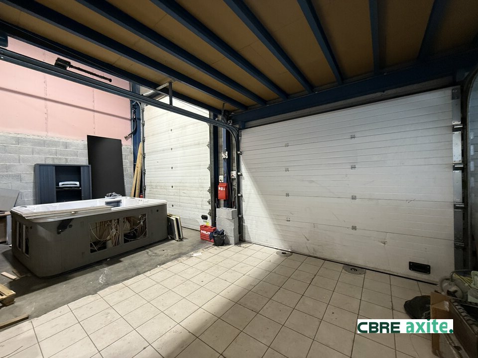location local-commercial CHAMBERY