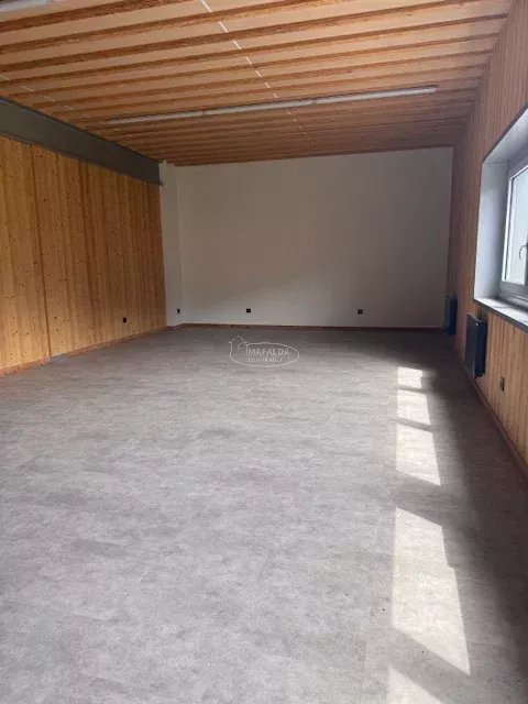 location local-commercial MIEUSSY